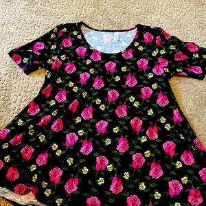 LulaRoe Rose Perfect Blouse